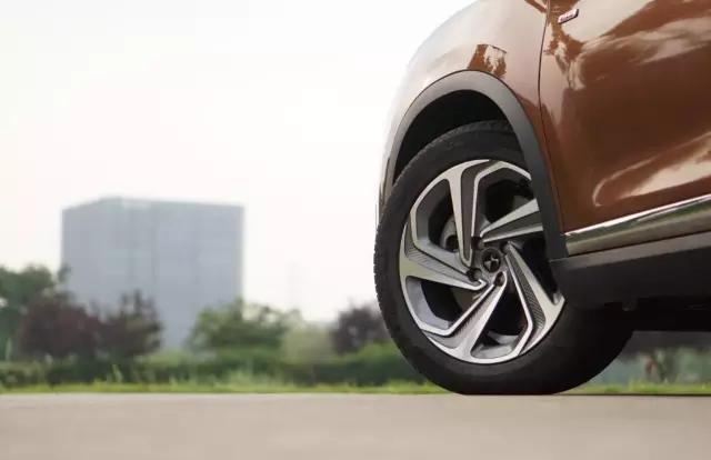 试驾长安ds6,ds6试驾视频最新