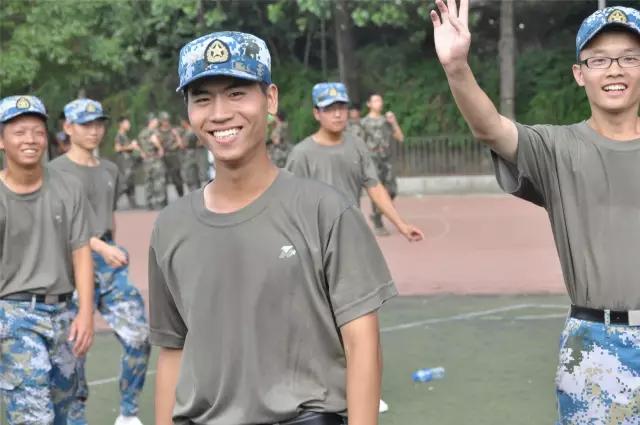 又到一年高三毕业季,又到了毕业季挥手告别