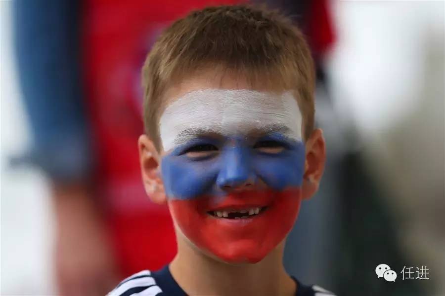 瓒崇悆鍜垖瑙嗛,瓒崇悆鍘熷湴鑸旂悆