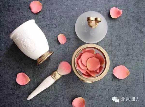 这些美好的彩妆，请给我来十箱