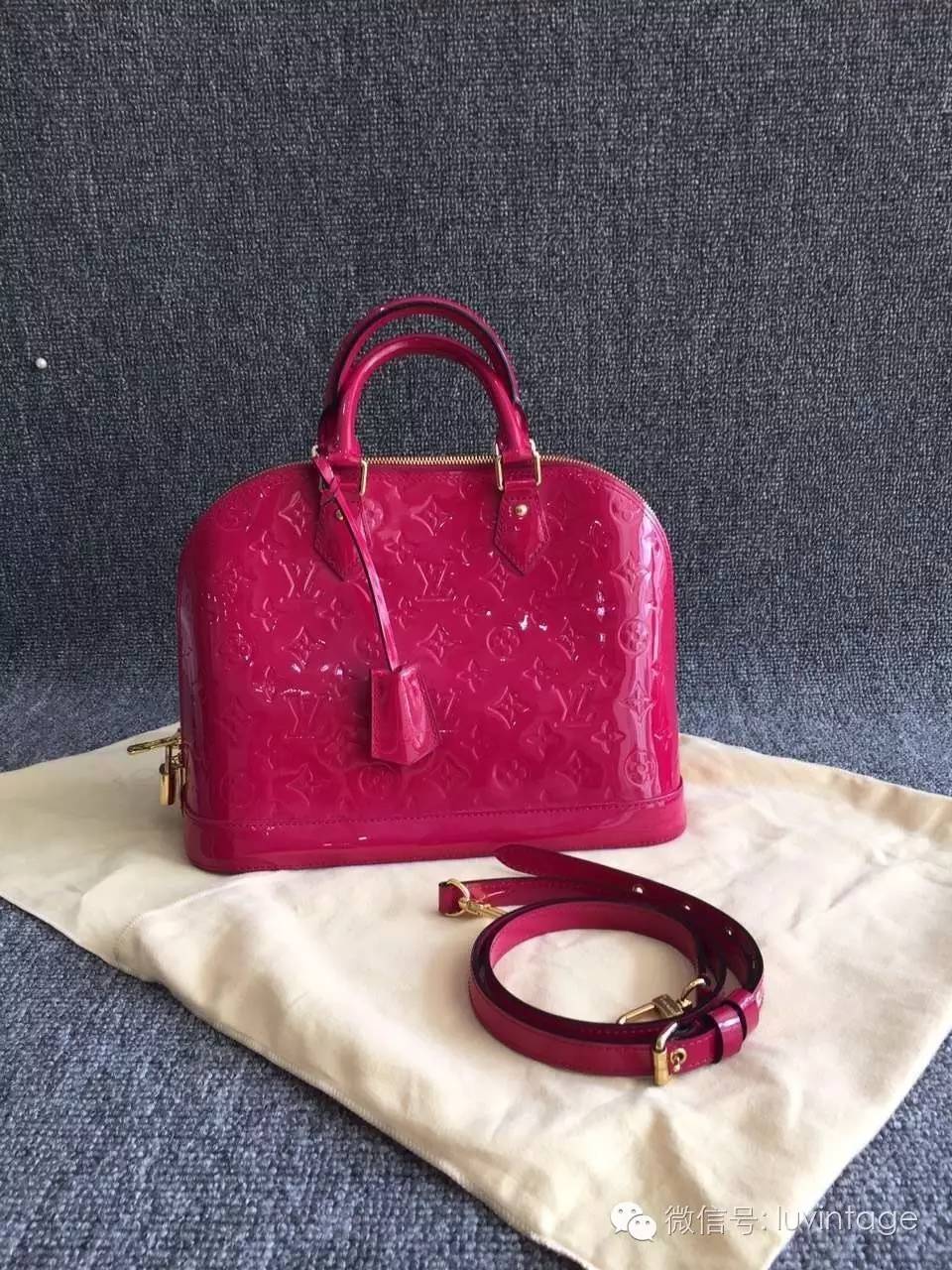 明星同款lv包,女明星lv水桶包