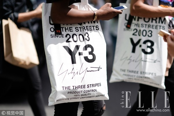 宋茜混搭双肩包个性加分,宋茜新包