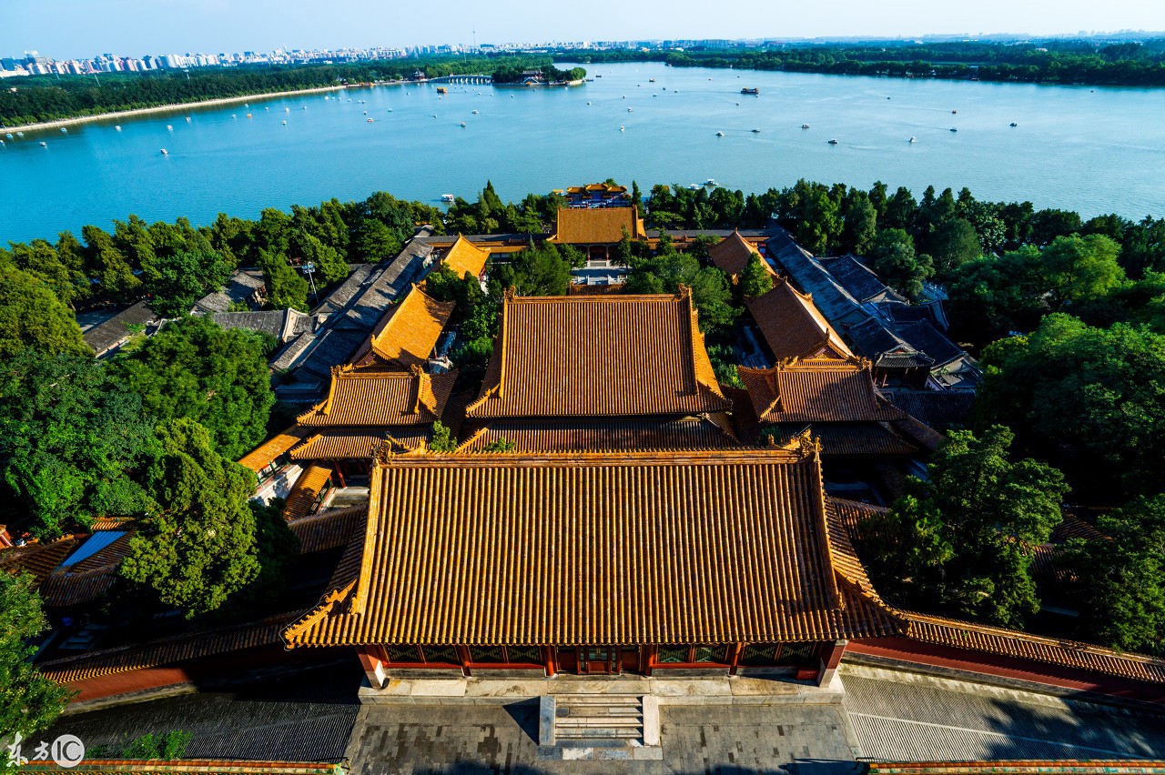 北京颐和园泛舟昆明湖,颐和园昆明湖秋景