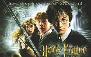 大家还记得这个戴眼镜的男孩吗?