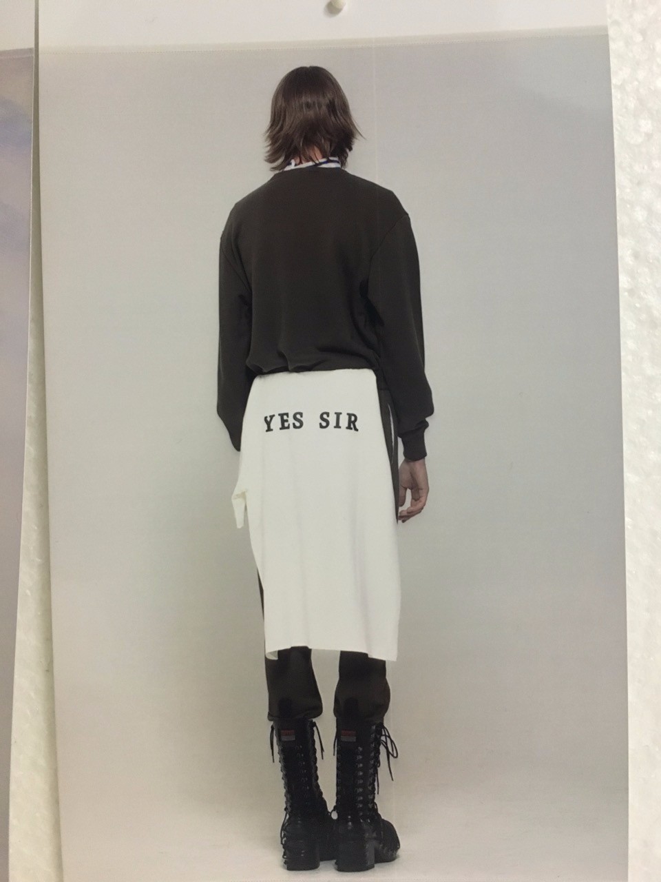 2011伦敦春夏时装周最后一场视频,burberry伦敦时装周2024