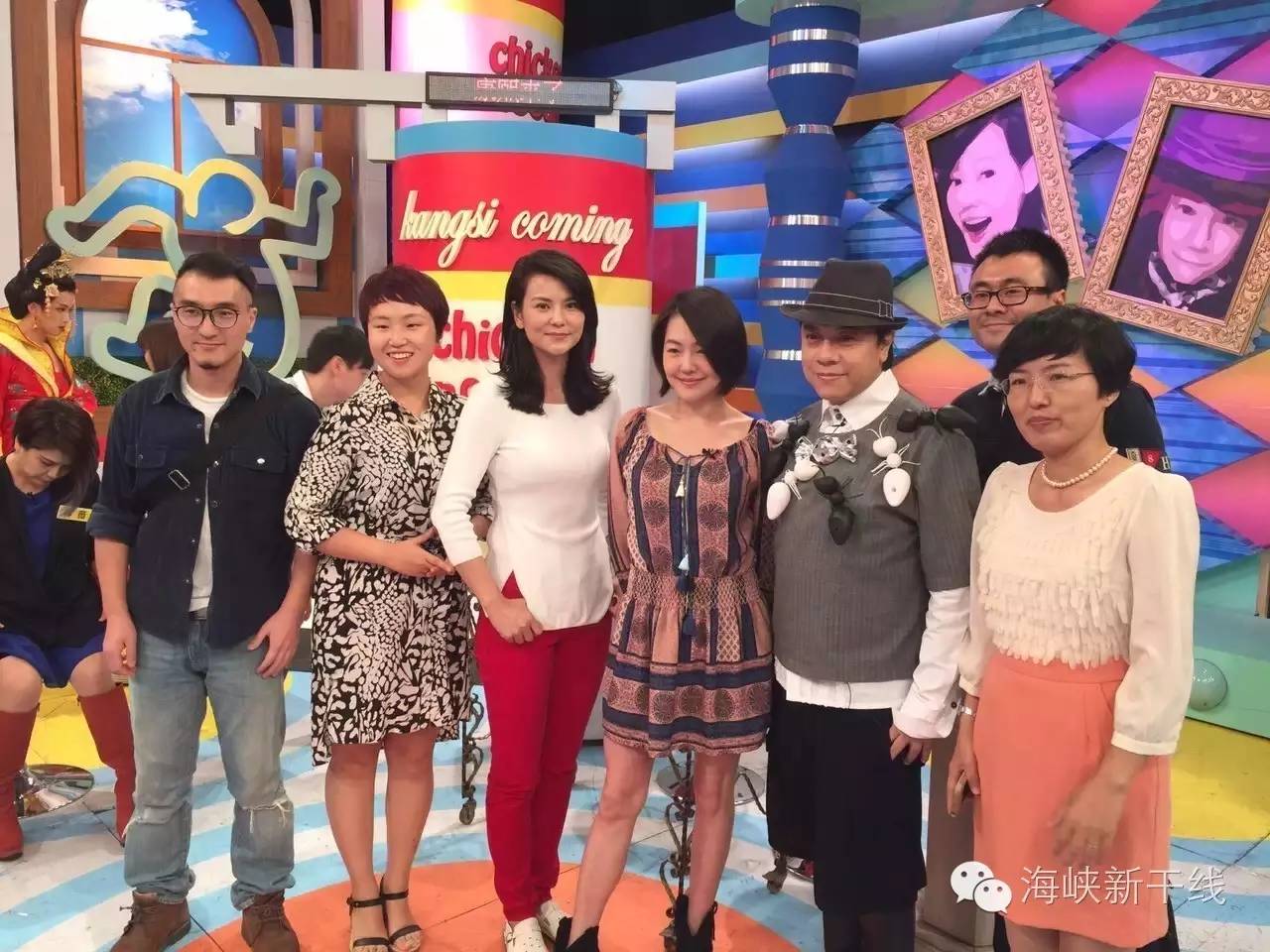 行走两岸看世界,她是来自*疆新**的女主播