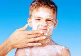 容易长斑的人是什么体质,最易长斑的5个时期