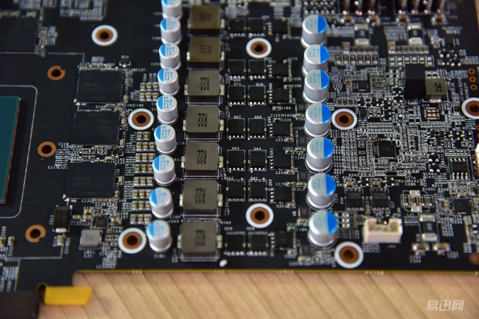 影驰1070轻松干掉了上一代旗舰！