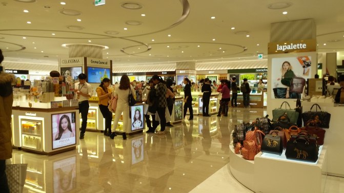 济州岛玩包车还是租车好,说走就走的韩国旅游