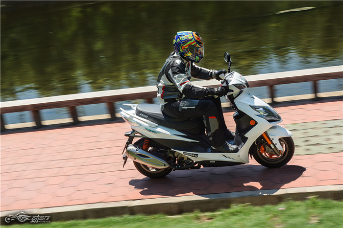 光阳racingking180评测,光阳racingx150abs测试