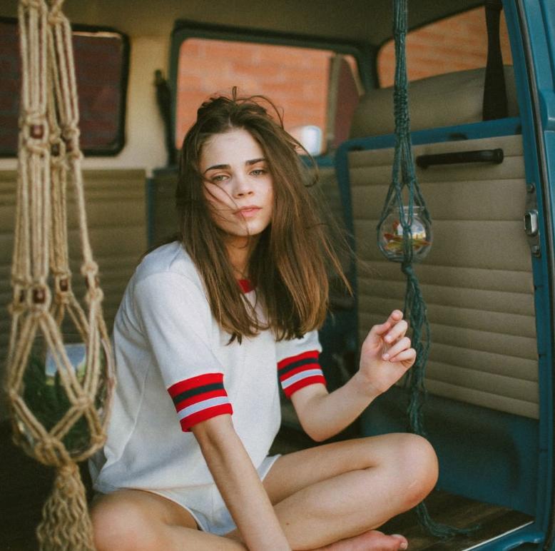 绉嶈崏澶嶅彜琛ｆ湇,鍒樿瘲璇梫intage鍐欑湡