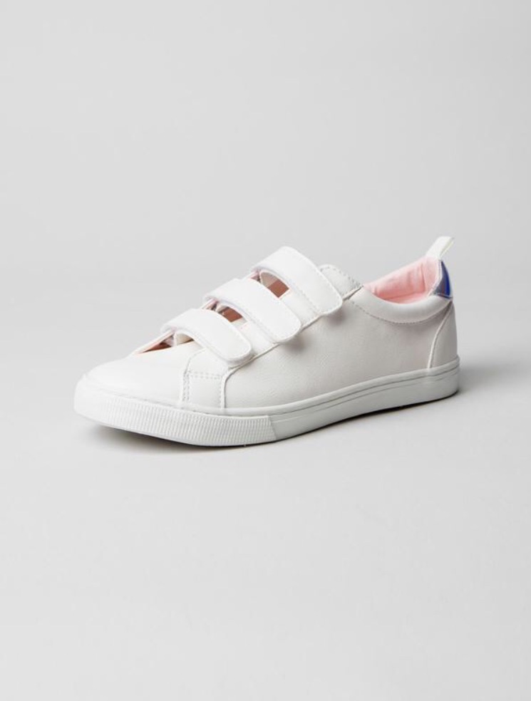 国际童装品牌哪些值得妈妈们信赖,babygap童装是什么牌子