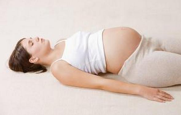 孕妇平躺睡可以么,孕妇可以平躺着睡觉