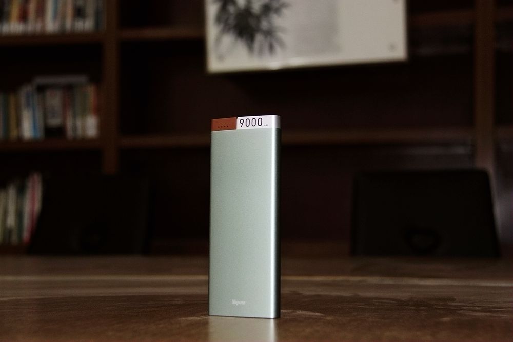 天生不凡，低调奢华有内涵——乐泡移动电源「烁」评测