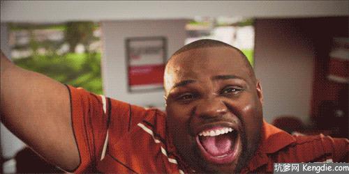 在家熬夜看欧冠图片,在家熬夜看球的视频