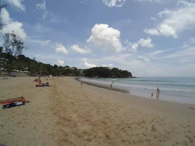 带上小蚁运动相机游泰国（二）普吉岛的沙滩美食和人妖