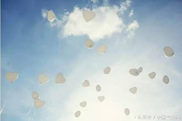 创意婚礼气球装饰,婚礼4个气球蝴蝶结的系法