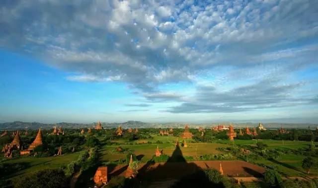 虽然你穷但是什么都懂,虽然你穷但是我爱你