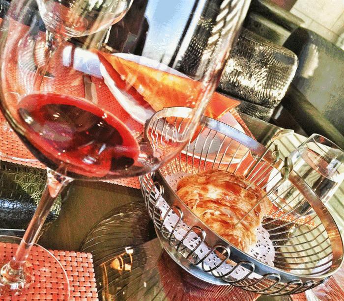 惠灵顿牛排孙红雷试菜,惠灵顿牛排孙红雷到底谁做的好吃