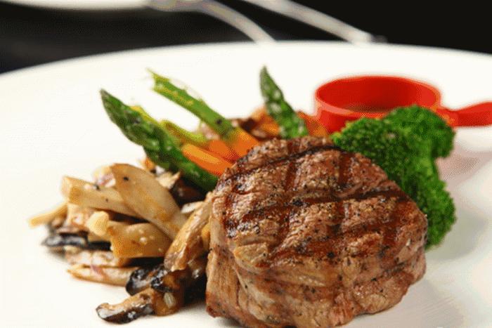 惠灵顿牛排孙红雷试菜,惠灵顿牛排孙红雷到底谁做的好吃