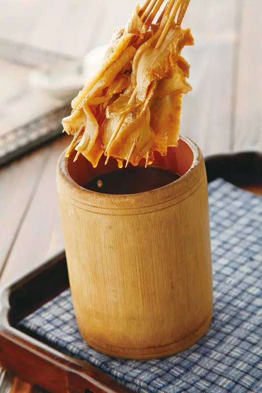 这家掌柜的店不简单｜排队2个小时，回头率高达89.76%