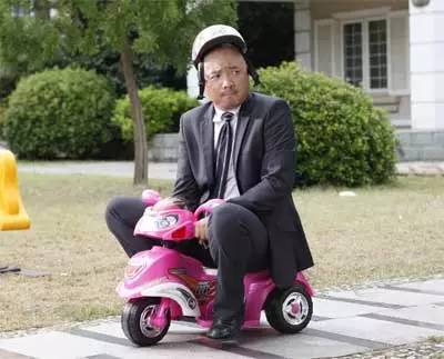 开比亚迪各车型都什么人,开什么样的车一看就没钱比亚迪