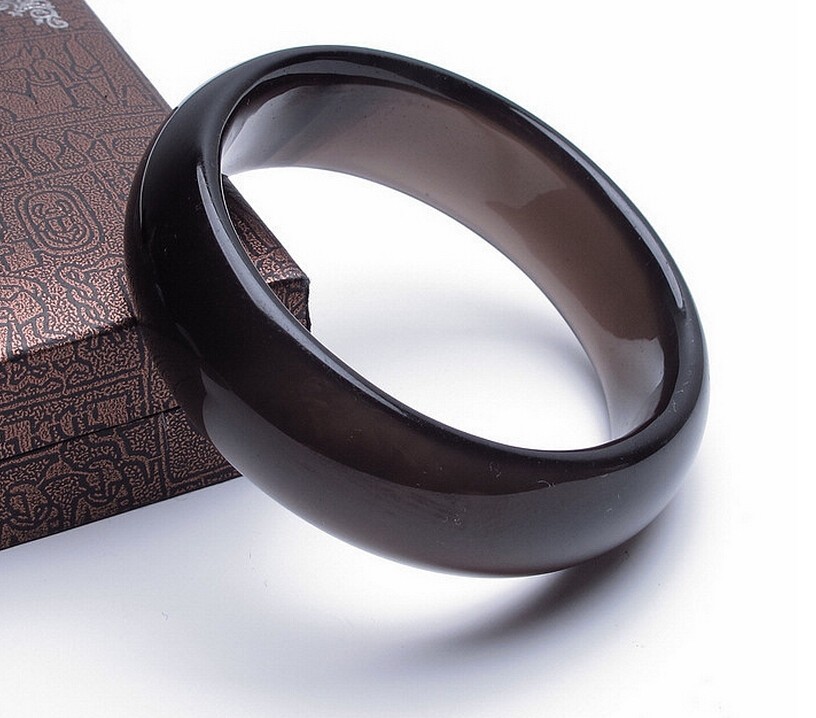 黑曜石会越等越亮吗,黑曜石已经开过光了吗