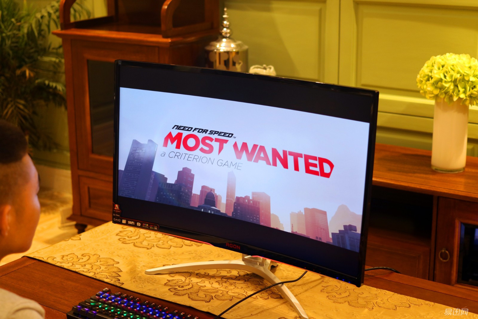 aocag320fc曲面显示器评测,用aoc显示器玩switch