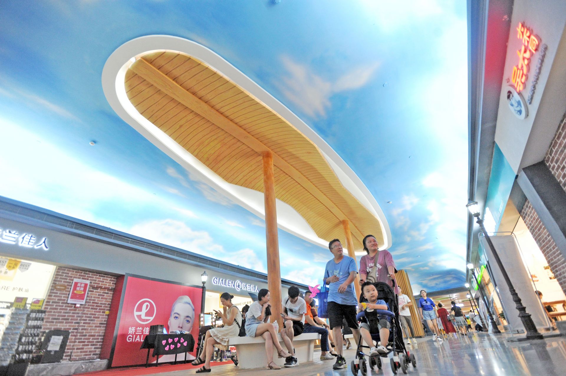 武汉地铁站附近有哪些商业街,武汉地铁商业街哪里热闹