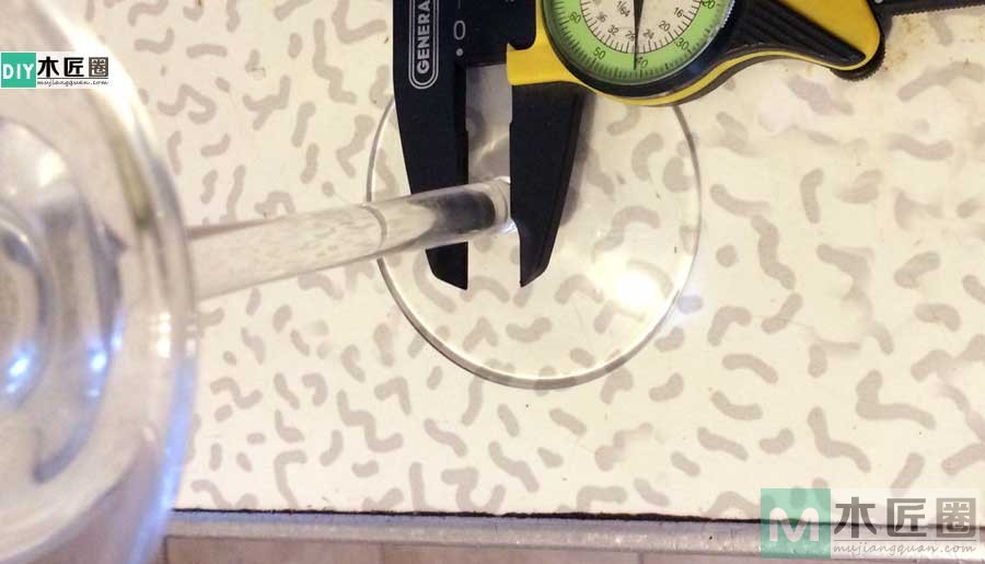 木工做酒柜红酒倒挂架,自做红酒杯倒挂架