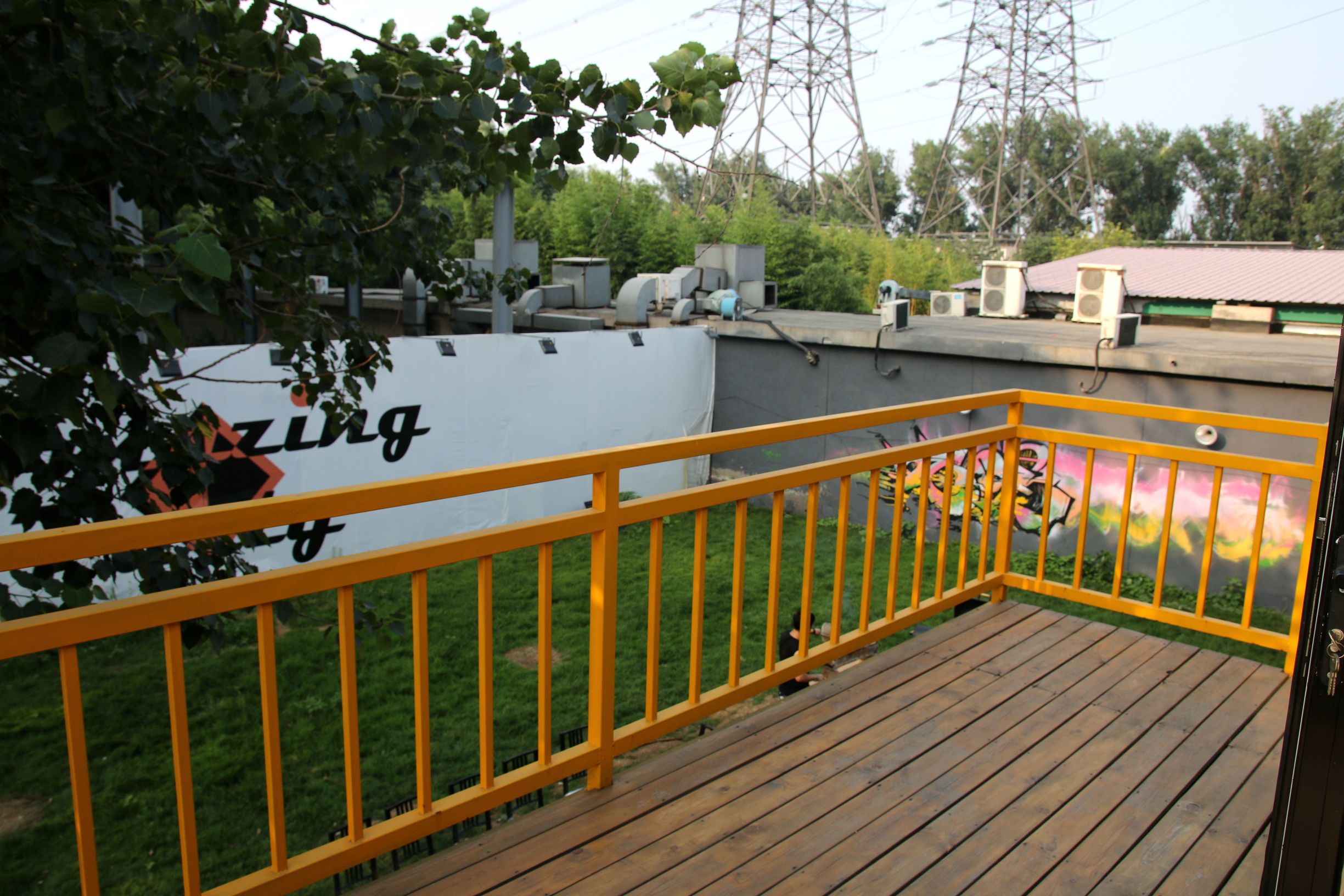 盛夏的狂欢---尽在amazingparty轰趴馆