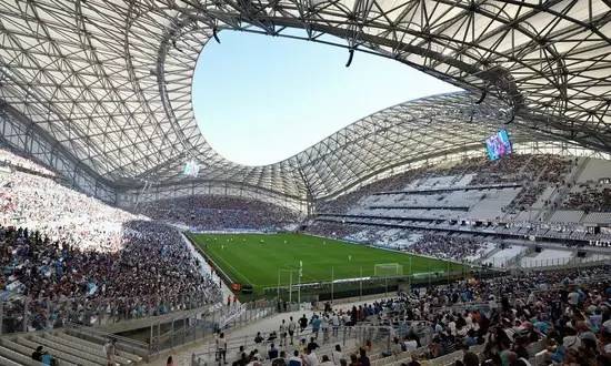 瞩目！热血的欧洲杯球场！