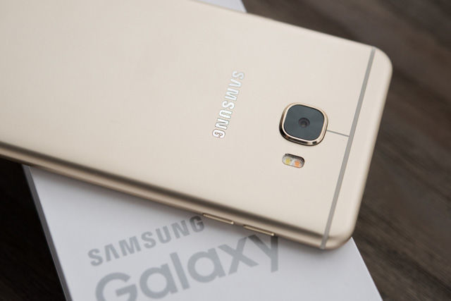 三星c7现在还值得修吗,2500左右性价比高的三星