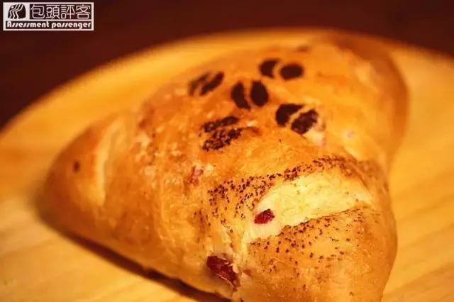 在包头能有一家纯天然酵母软欧店，想想都是一种幸福。