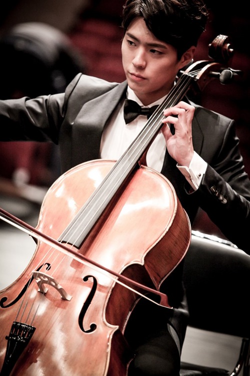 李洙赫李准基宋仲基,韩娱男明星九宫格李钟硕