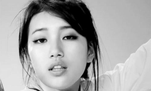 男士夏天如何背包,男士背包正确方法图解