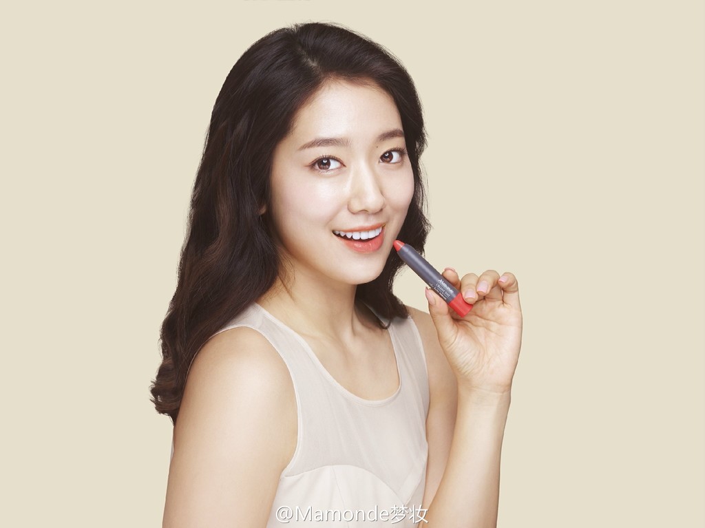 你会因为爱豆而喜欢上一只口红吗?