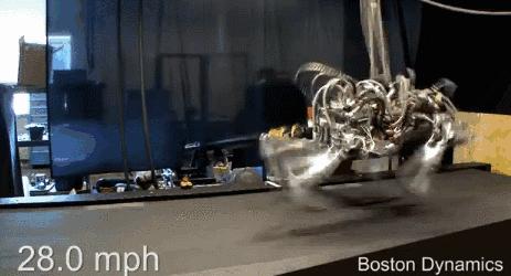 机器人被人类囚禁5000年后,机器人遭折磨后反击人类