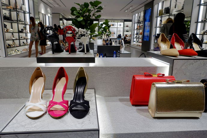 新加坡樟宜机场百万富翁,你和百万富翁的距离