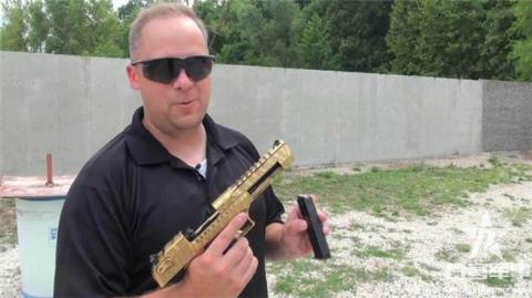 手枪之王沙漠之鹰和平精英,沙漠之鹰手枪王者