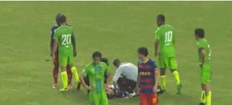 涓敳璧涘満鎯婄幇鏆村姏椋炶腹鐘,涓敳鑱旇禌鐖嗗彂鍐茬獊涓や汉鏌撶孩