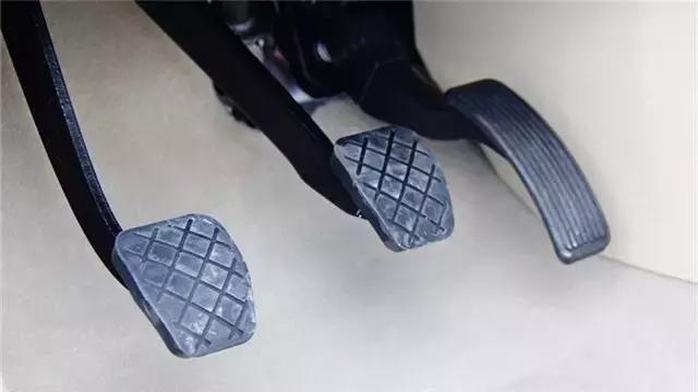 二手艾瑞泽7买1.6l好还是1.5t好,艾瑞泽7e混动二手车缺点