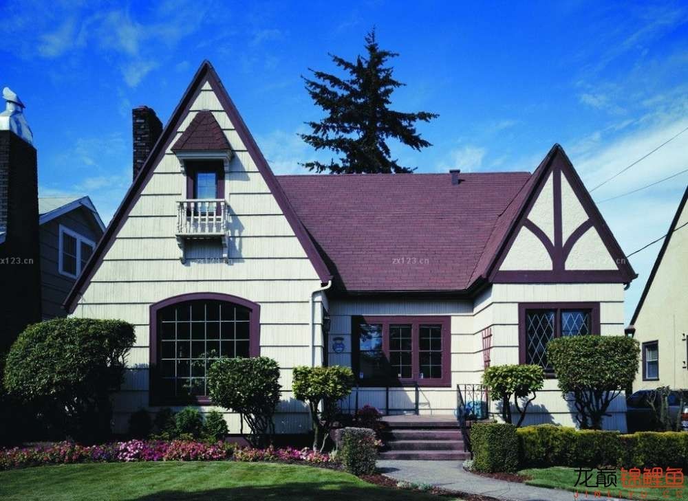 家庭鱼缸摆放进门什么地方好,玉石鱼缸摆件家庭摆放