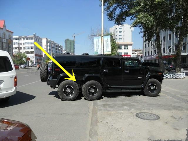 偶遇一辆哈弗h6,偶遇一辆帅车标不常见