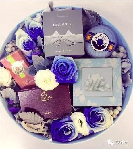 大早陪妆提嫁妆接送新娘最后伴娘红包竟然只有20块？！