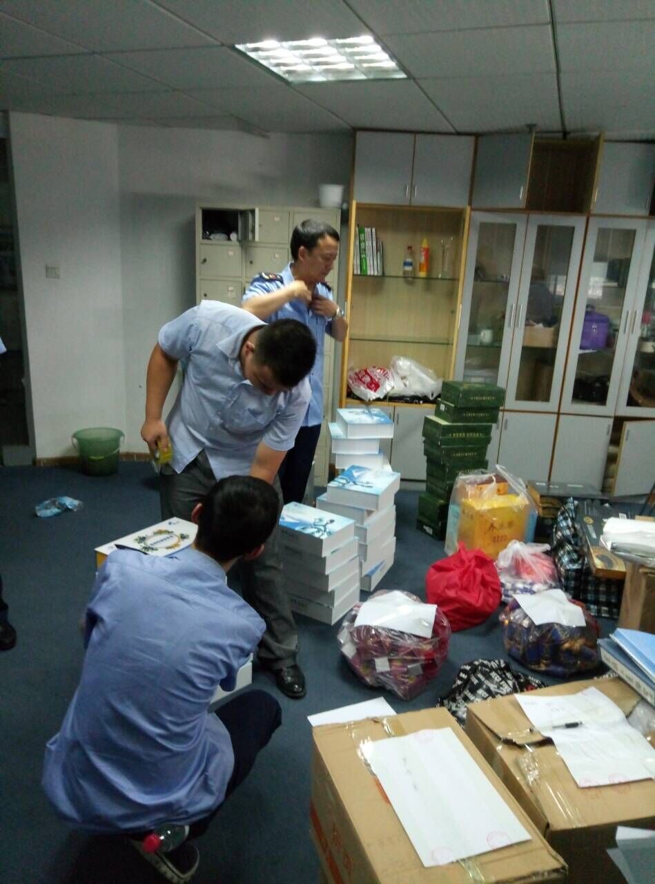 卖药被骗老人被揭穿,卖药8000骗老人被揭穿