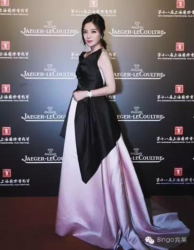 头大脖子细怎么办,头大肩窄溜肩