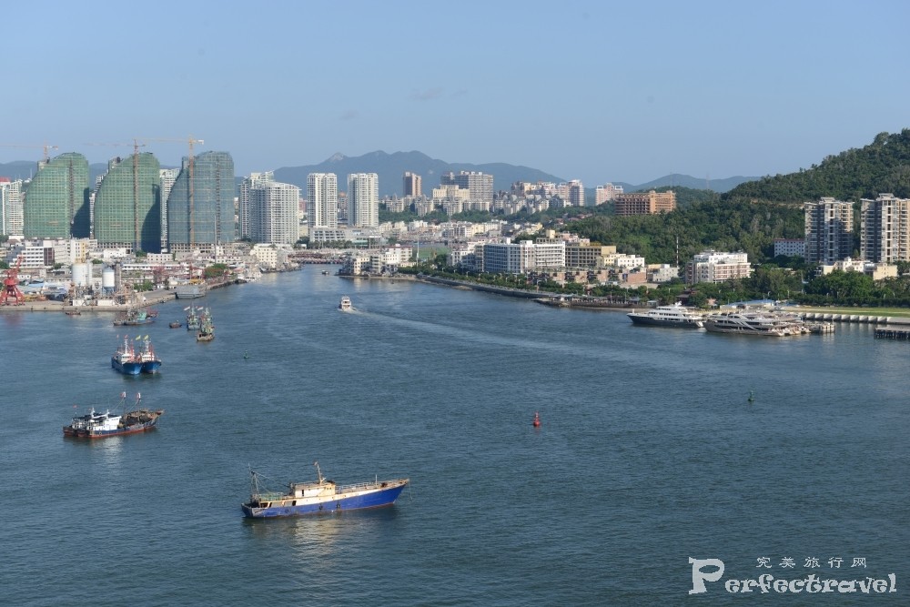 三亚凤凰岛度假酒店怎么样,三亚凤凰岛度假酒店夜景
