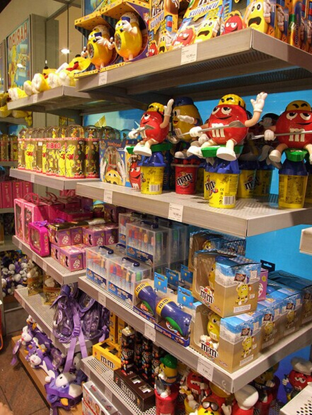 国内机场哪个免税店买什么最划算,国外机场免税店购物流程