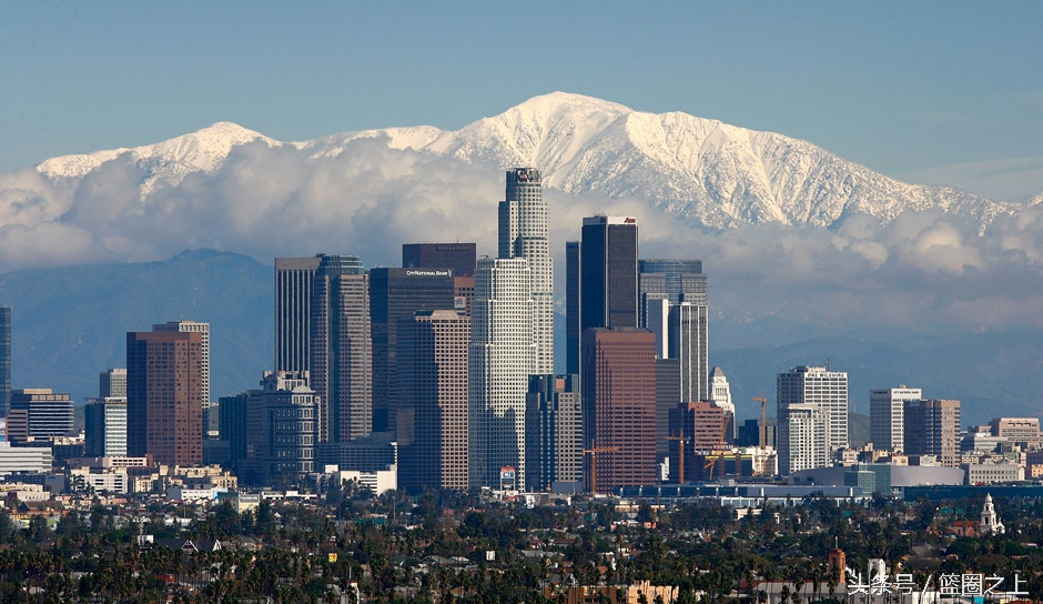 16座晃眼的冠军金杯！尽管落魄，他们才是洛城的主人！